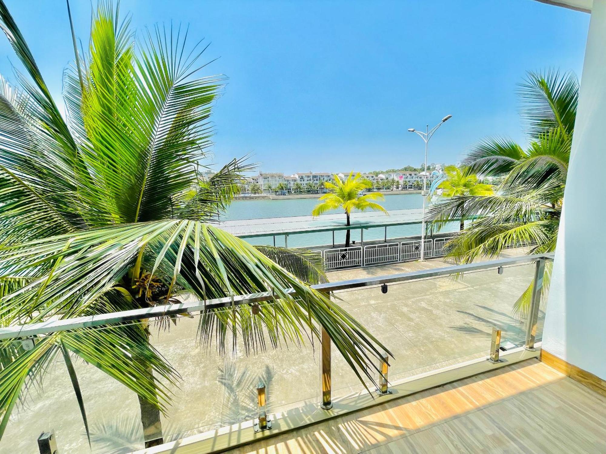 Tuan Chau Havana Hotel Ha Long Exterior photo